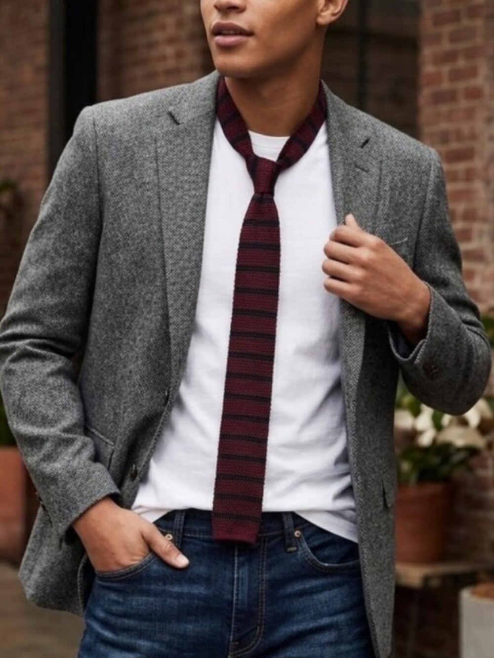 Lands' End Maroon and Black Silk Weaved Stripe Tie L 60"